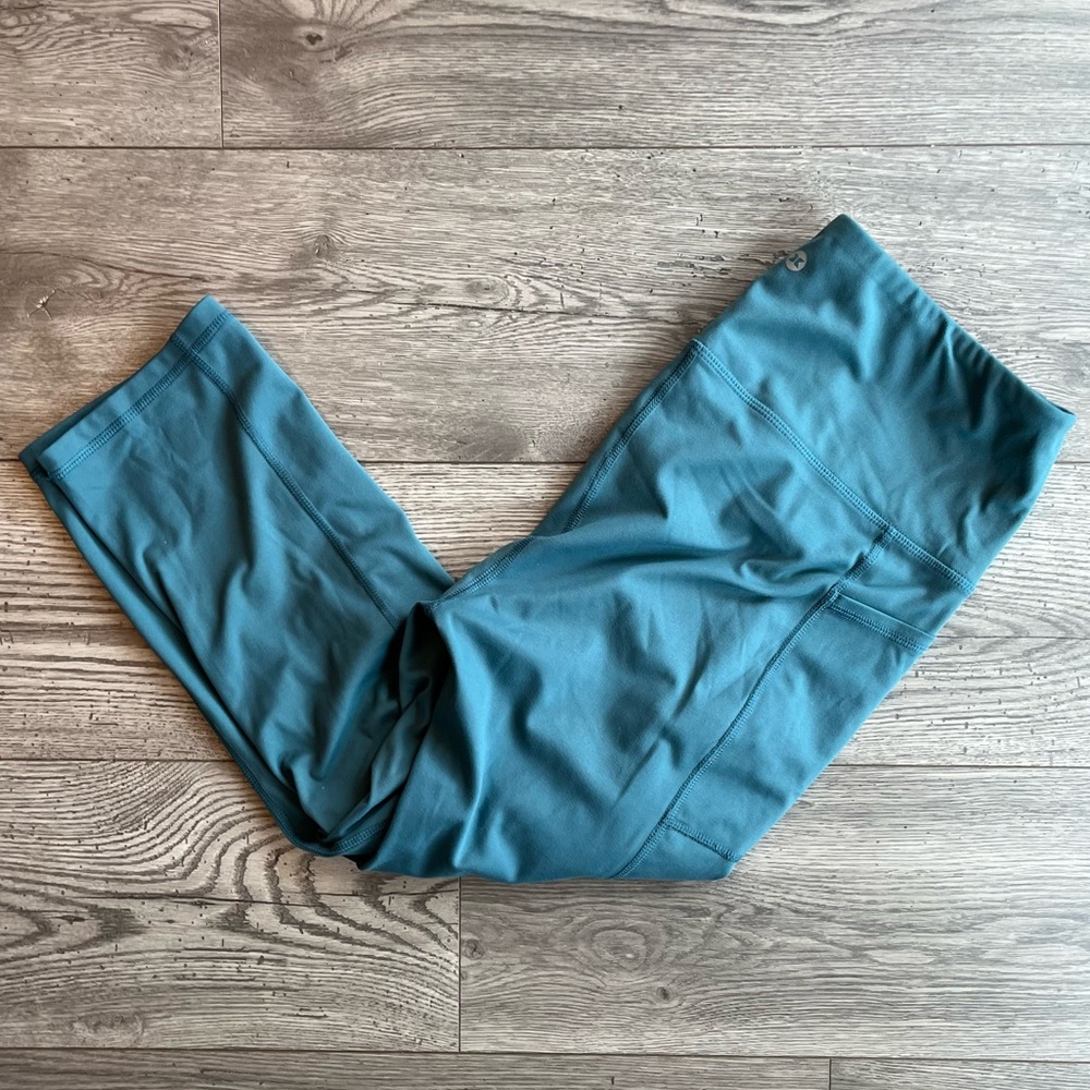 RBX Women’s Green Crop Workout Legging with Side Pockets Size XL